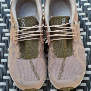 On Running Shoes Women's size 8.5